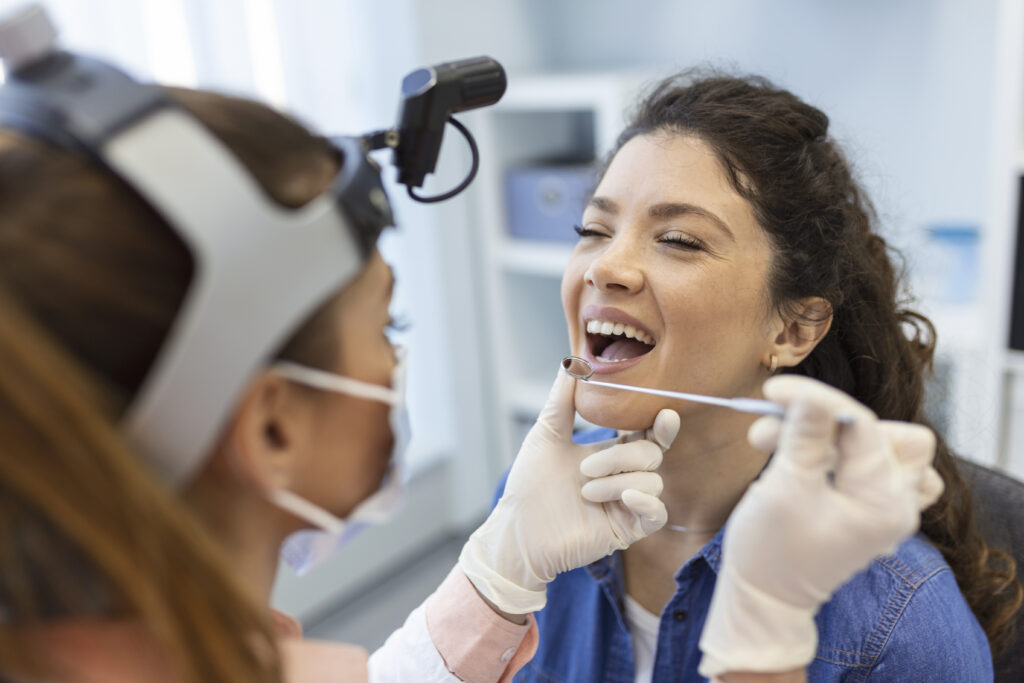 Teeth Extractions Examination in Tumwater