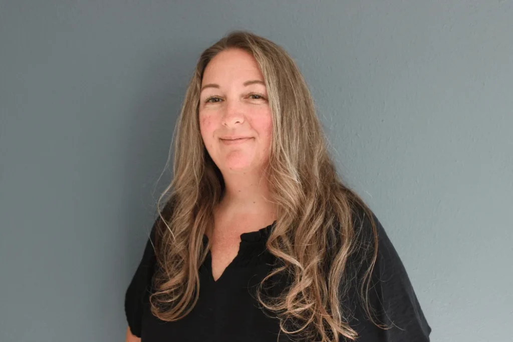Lillian Office Manager